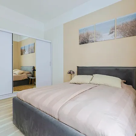 Quite Centre, Area, 1br Appartement Riga