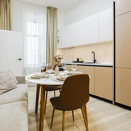 Appartement Quite Centre, Area, 1br *
