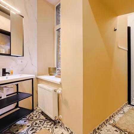 Quite Centre, Area, 1br